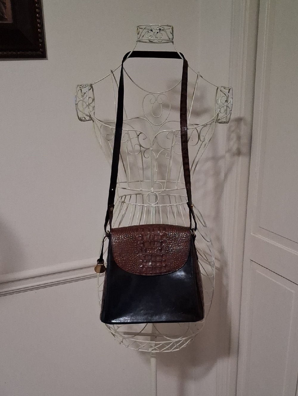 Vintage Brahmin Black Leather Crossbody with Brown Croc-Embossed Flap
